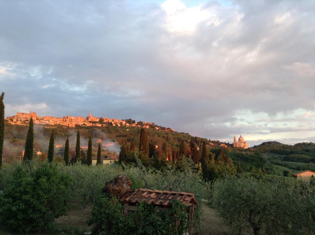 Il Palazzo Dei Diavoli Villa Montepulciano Luaran gambar